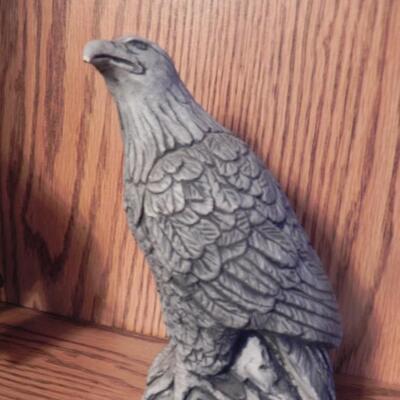 LOT EAGLE FIGURINES