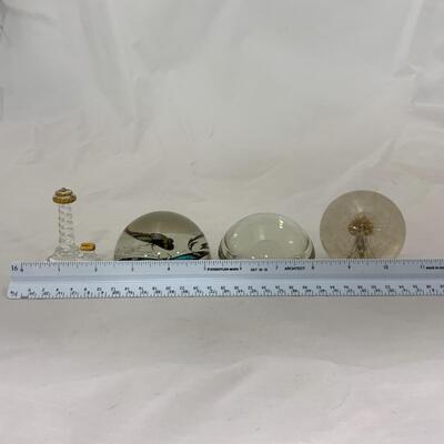 -157- Paperweights | Light House Figurine