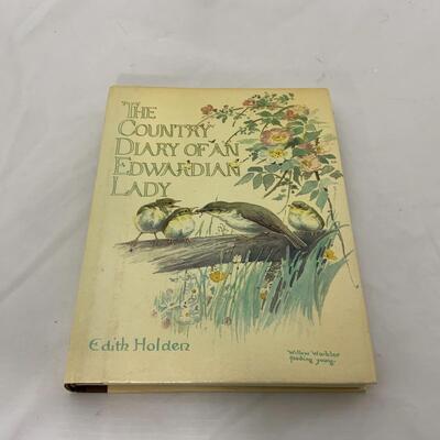 -160- Three Spoon Rests | Small Book Collection