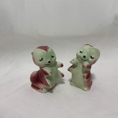 -177- VAN TELLINGEN | 1950s Love Bug | R Bendel | Huggies