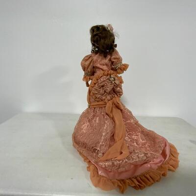 -179- Franklin Mint Heirloom Doll | Beautiful Orange Dress