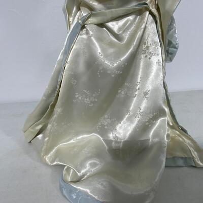 -180- Franklin Mint Heirloom Doll | Gibson Girl | Boudoir