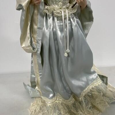 -180- Franklin Mint Heirloom Doll | Gibson Girl | Boudoir