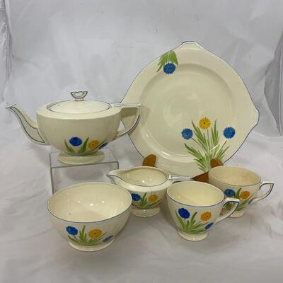 -188- Newhall of England | 10 Piece Collection