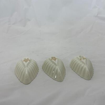 -194- BELLEEK | Nine Pieces | Small Dishes