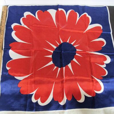Large Vintage Ladies Scarf