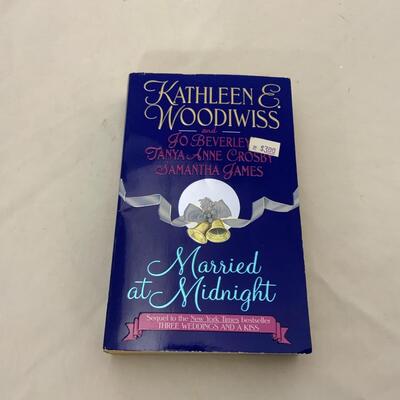 -203- Kathleen E Woodwiss | Twelve Books