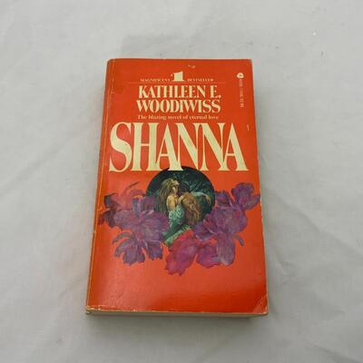 -203- Kathleen E Woodwiss | Twelve Books
