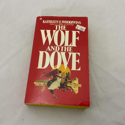 -203- Kathleen E Woodwiss | Twelve Books