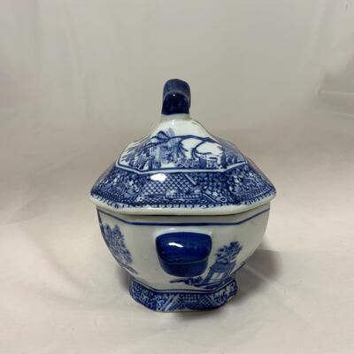 -212- Blue and White Dishes | Flow Blue | Auld Lang Syne