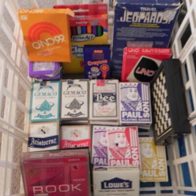 LOT 100  BOARD GAMES AND CARDS