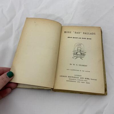 -220- BOOKS | Gilbert and Sullivan