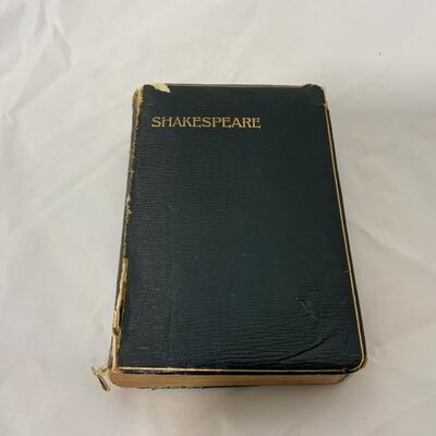 -125- BOOKS | Poetry | Leaves of Grass | Chaucer | Shakespeare
