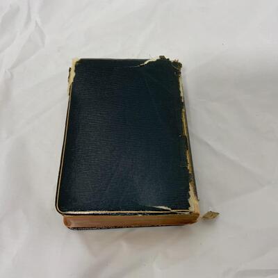-125- BOOKS | Poetry | Leaves of Grass | Chaucer | Shakespeare