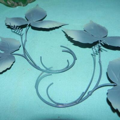 LOT 58  FLOWERS