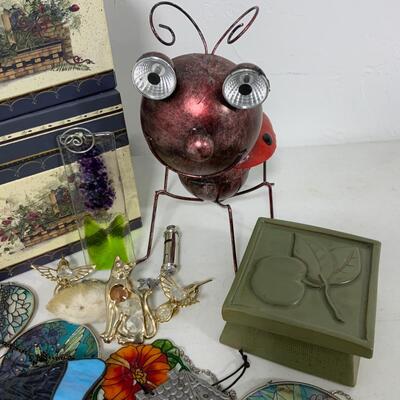 -234- Sun Catchers | Nesting Box Set | Outdoor Bug