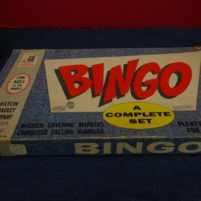 LOT 614 VINTAGE GAMES AND MODERN UNUSED PUZZLE