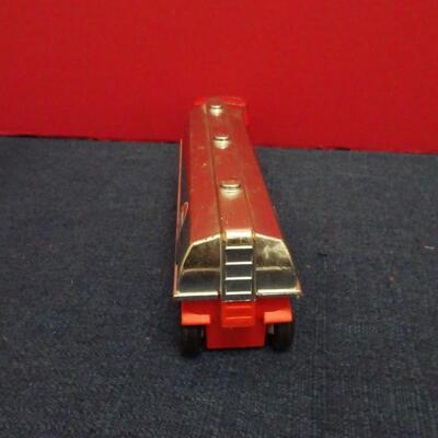LOT 622. VINTAGE TONKA TRUCK GULF TANKER