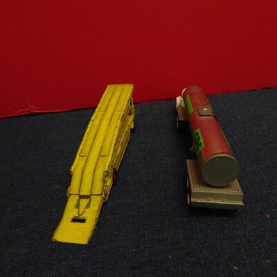 LOT 624.  MATCHBOX KING SIZE CAR HAULER AND WINROSS VINTAGE TOY TRUCKS