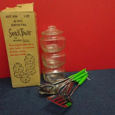 LOT 628. VINTAGE SNACK TOWER AND VINTAGE ECKO KITCHEN UTENSILS