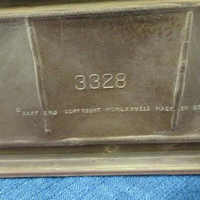 LOT 579. PLASTIC FRAME WALL MIRROR