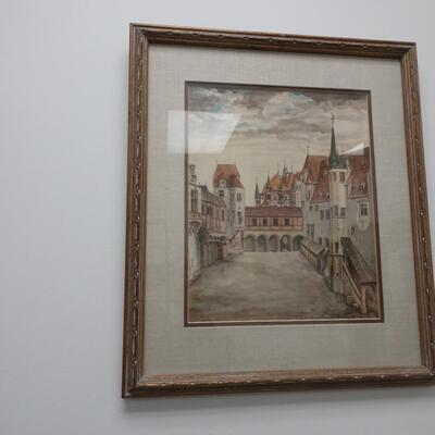 LOT 582  HOME DECOR ART