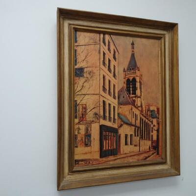 LOT 584. HOME DECOR ART