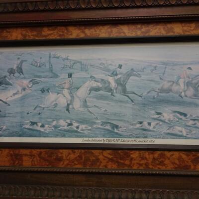 LOT 585. HOME DECOR ART