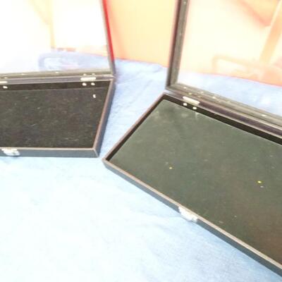 LOT 592. TWO DISPLAY CASES