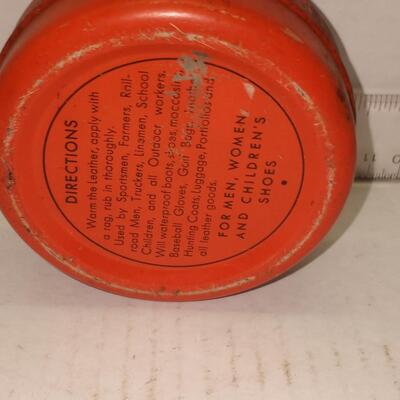1930s USA Vintage Boot Shoe Grease Tin NEATSLENE PIONEER MANF. CLEVELAND OHIO