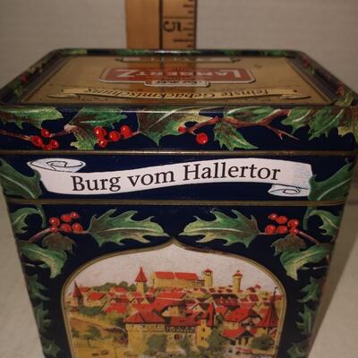 Vintage Christmas Lambertz Frauenthor German Musical Cookie Tin Boxâ€Silent Night