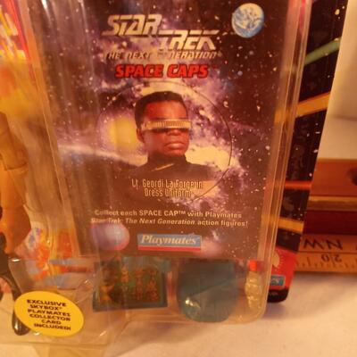 Star Trek TNG Geordi La Forge Dress Uniform Action Figure 1:16 Playmates 1993