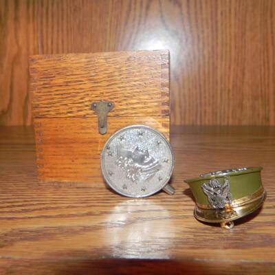 LOT 117  POCKET WATCH & MINITURE TRINKETS