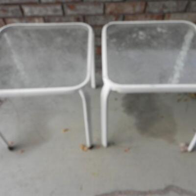 LOT 124 PATIO TABLE AND SIDE TABLES