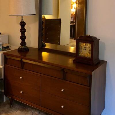 MCM Bassett furniture dresser with mirror