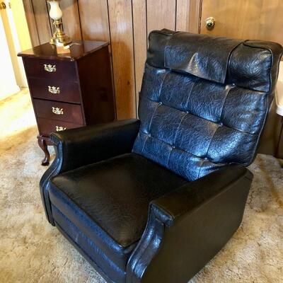 Vintage reclining Lazy boy massage and heat