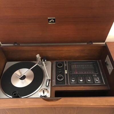 Vintage RCA Victor Stereo New Vista