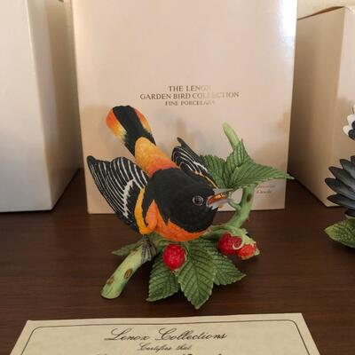 New in box Lenox Garden bird collection