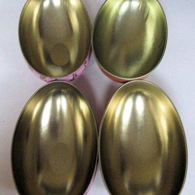 Lot of Older Easter Candy Tins