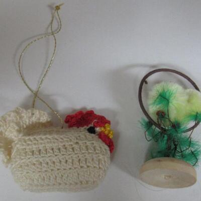 Lot of Misc Vintage Easter Smalls, Gurley Candles, Enesco 1995 Happy Henpicked, More
