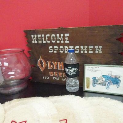 LOT 632 HOME DECOR AND LITE COMPRESSION WRAPS