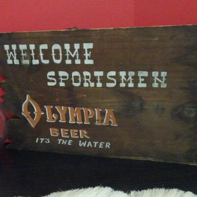 LOT 632 HOME DECOR AND LITE COMPRESSION WRAPS