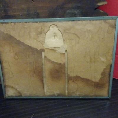 LOT 632 HOME DECOR AND LITE COMPRESSION WRAPS