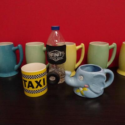LOT 634  MUGS AND GLASSWARE