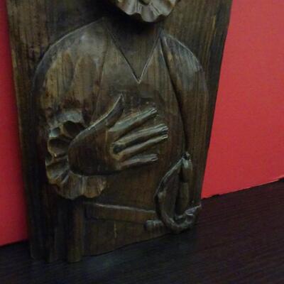LOT 638. CARVED WOOD WALL DECOR