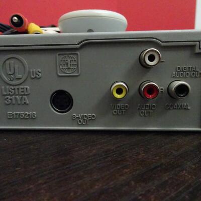 LOT 640. MAGNAVOX DVD PLAYER WITH REMOTE