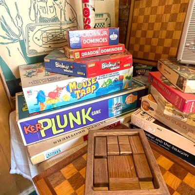 Lot 125 Collection of Games & Puzzles Checkers Chess Ker-Plunk