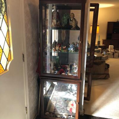 Philip Reinisch lighted Curio