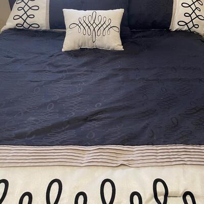 King comforter and pillows only