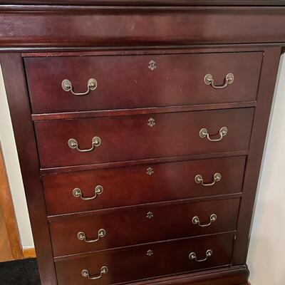 Tall dresser